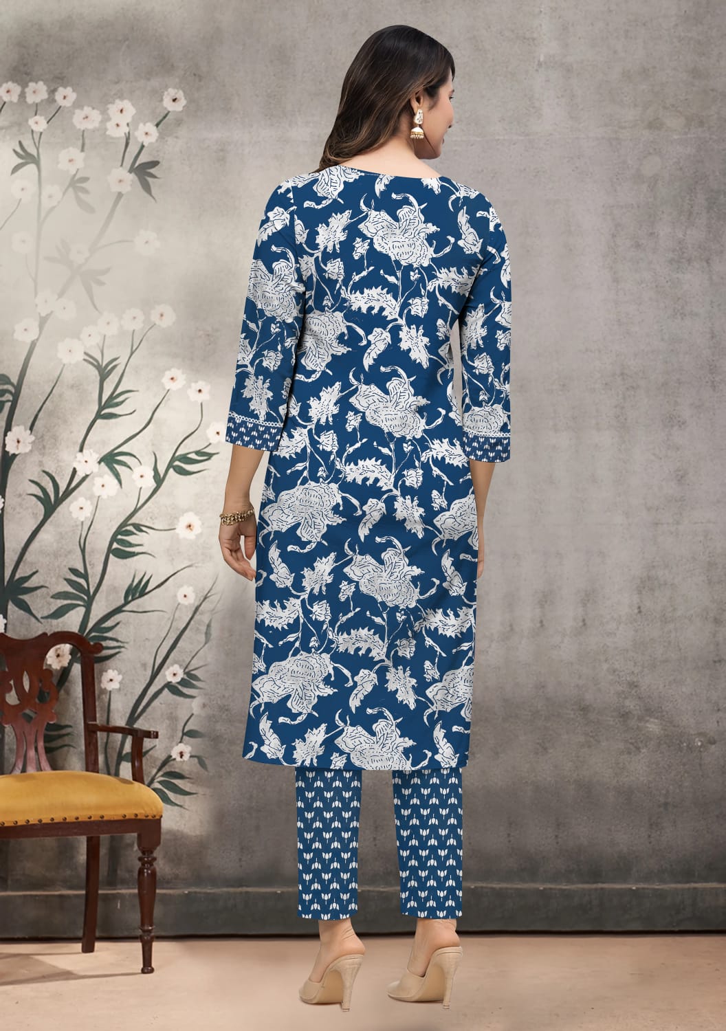 Elegant Blue & White Floral Printed Cotton Kurti with Pant Set